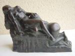 GAUDISSARD Emile (1872-1956)Amies. Bronze patine brune. Signé. Cachet "Lamy cire...