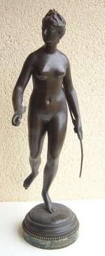 HOUDON Jean Antoine, d'après. Statue de "DIANE". Bronze à patines...