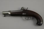 PISTOLET DE GENDARMERIE À PERCUSSION, modèle 1842. Canon rond à...