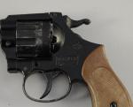 REVOLVER D'ALARME, 6mm, "Mod. 1938", Mondial. Finition noircie. Crosse à...