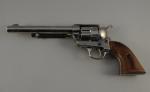 REVOLVER D'ALARME, 6mm, "Mod. 1938", Mondial. Finition noircie. Crosse à...