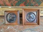 Robespierre et Victor Hugo 

Deux médaillons en bronze pâtiné, dont...