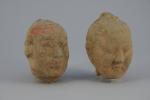 Deux TETES d'hommes en terre.CHINE, époque TangHaut. 10 cm120/150 