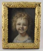 École FRANÇAISE du XXème.Portrait d'enfant blond.Pastel sur papier. Signé '"Jeanne"...
