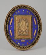 IMAGE RELIGIEUSE en cartonnage polychrome représentant Saint-Bernard dans un médaillon...